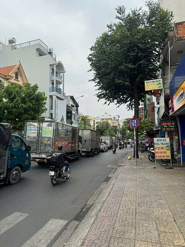 Góc 2 MTKD Gò Dầu , Q.Tân Phú - đúc 6 tấm (thang máy) - 20.5 tỷ