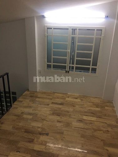 chính chủ bán nhà quận 4 giá 500tr siêu rẻ 