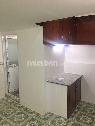 chính chủ bán nhà quận 4 giá 500tr siêu rẻ 