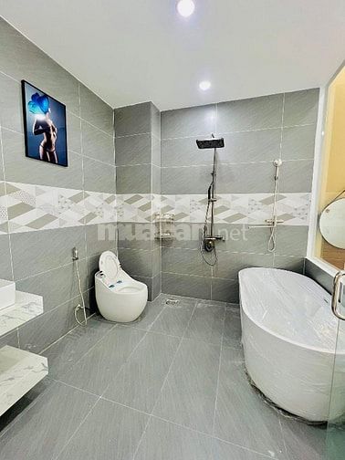 Nhà sr mặt tiền kinh doanh buôn bán gần tp thủ Đức 