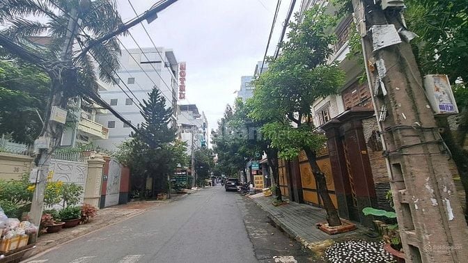 Bán nhà mặt tiền K300 P.12 Tân Bình, 8x20m, CN 144m2. 3 tầng nhà mới