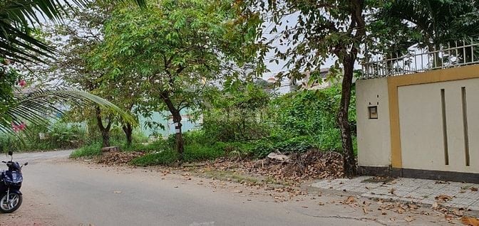 Bán lô biệt thự góc hai mặt tiền KDC Kiến Á, Quận 9 TP.Thủ Đức