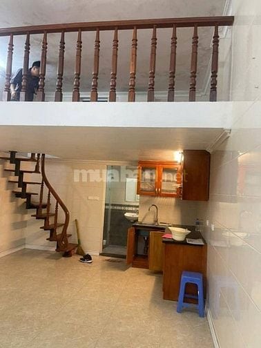 Bán nhà phố Quán Sứ, Q Hoàn Kiếm, 50m2, 2 tầng, 2 ngủ, có sổ đỏ riêng