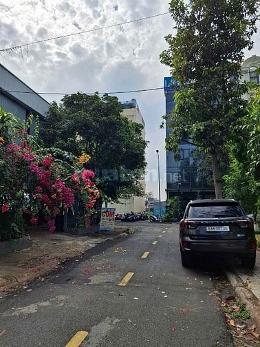 Bán tòa nhà đường 68 Thạnh Mỹ Lợi Quận 2 giá 62 tỷ View Công Viên