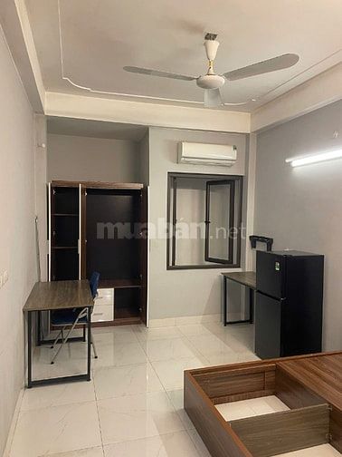 cho thuê 1 phòng tầng 3 khép kín tại ngõ 465 Đội Cấn gần Cầu Giấy, HQV