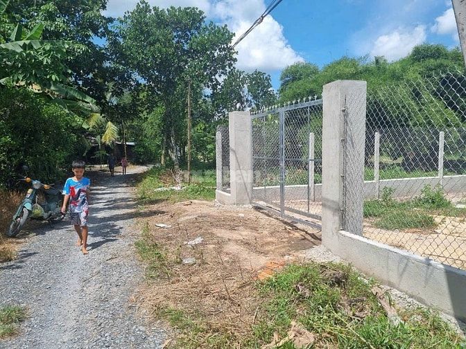 bán gấp miếng đất thổ cư 280m2 ở xã Phước Hiệp - Củ Chi giá 1 tỷ 250.