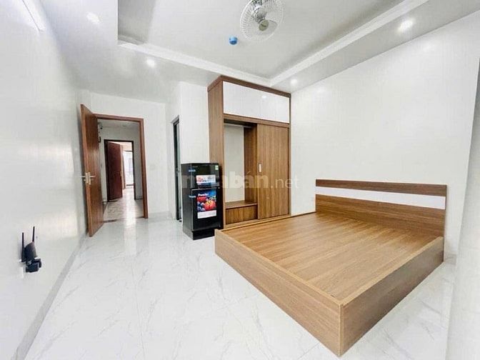 Bán nhà phố Kim Ngưu, Hai Bà Trưng 55m, 6 tầng. Giá: 12.9 tỷ