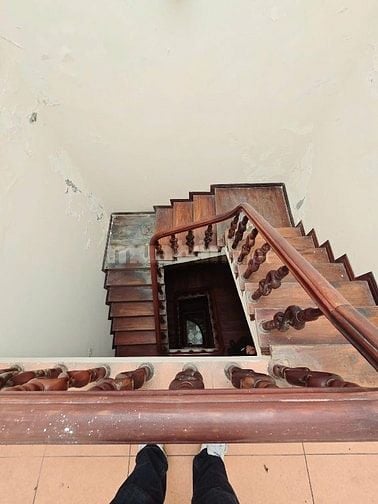 Bán nhà riêng Lê Trọng Tấn, phân lô, gara ô tô, đi lại thuận tiện