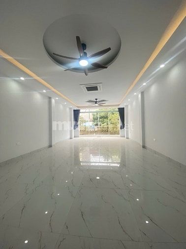 Chính chủ cần bán nhà Mặt phố Mậu Lương. 66m2, 7 tầng, mt 5m, 18,5 tỷ