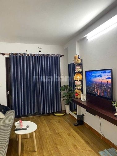 Chung cư Phan Xích Long, P7, PN: 1p ngủ, 60m2, nhà đẹp, ban công 9tr5