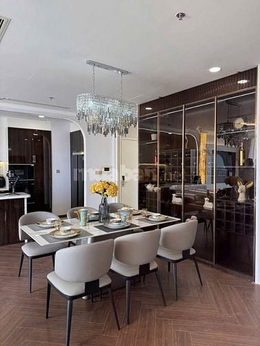 Chính chủ bán căn hộ 54m2/1 tỷ 4 , full NT, sổ hồng riêng,mua dọn ở.