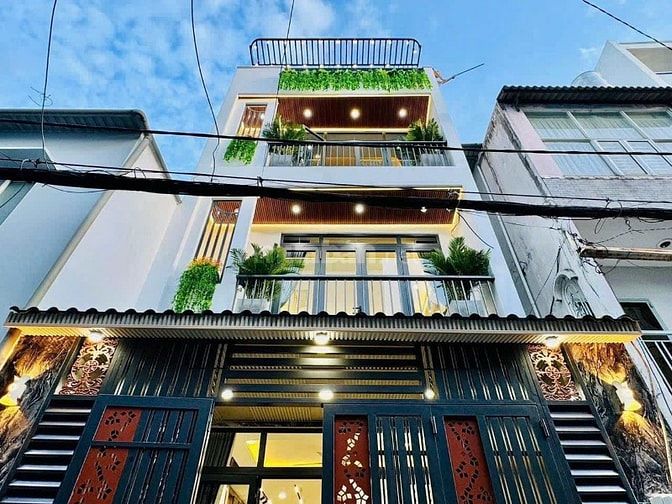 Nhà đẹp sẵn HĐT 25tr/th Đ.VƯỜN CHUỐI, P4, Q3. DT 78m2. Gần chợ KD tốt.