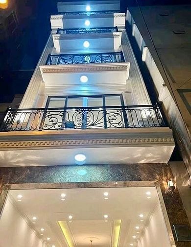 Nhà Đẹp Mới Koong Garage Ô Tô 7 Chỗ Vào Nhà , Kinh Doanh Tốt 