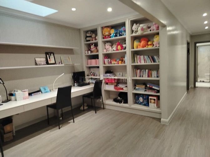Bán nhà mặt phố Yên Lạc Kim Ngưu, 100m2, 8 tầng, thang máy, MT 5m