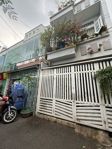 BÙI MINH TRỰC QUẬN 8 GIÁP Q5 - DT 60m2 HAI MẶT HẺM, TRƯỚC 5M SAU 2M