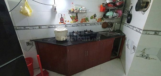 Cho thuê nhà 47/5 Trần Quốc Toản, Quận 3, 4.7x10, 8.5tr
