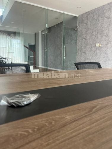 Văn Phòng Cho thuê Cho DN vừa và nhỏ sàn đủ tiện nghi 90m2