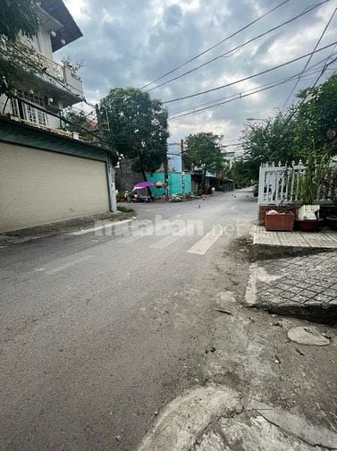 Bán nhà Góc 2MT KDC Bình Hưng, ngay bến xe Q8 