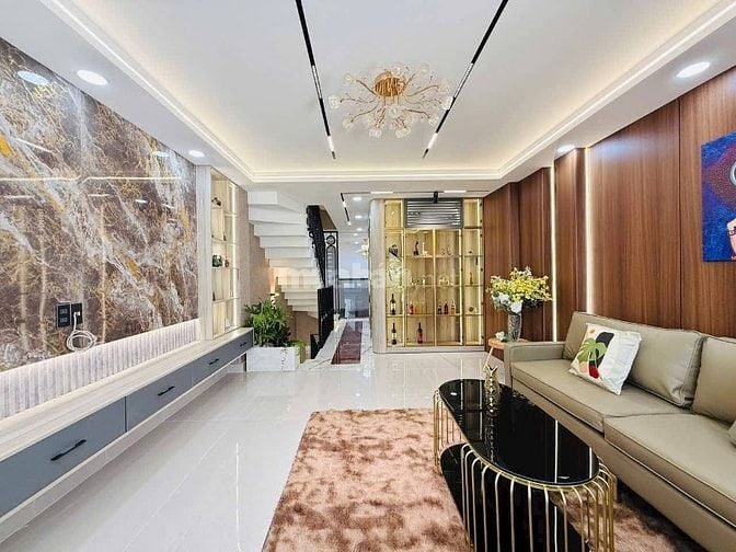Nhà đường 28 1T1L1L có sẵn nội thất hiện đang cho thuê 21tr tháng