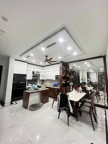 Nhà Đẹp Biệt Thự Kim Đồng, Hoàng Mai 123m, 4 tầng, mt 12m, giá 39 tỷ.