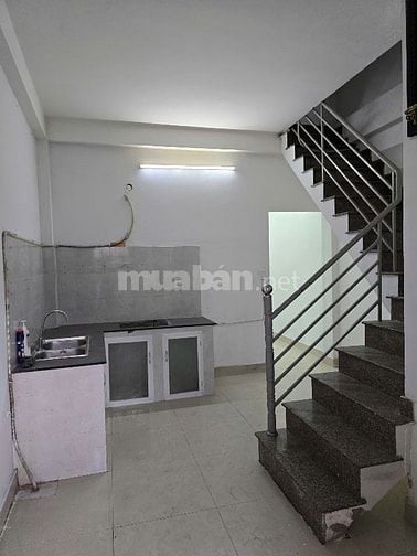 Bán gấp nhà HXH 1 lầu 4.5x24m gần Nguyễn Thị Định, Mai Chí Thọ 