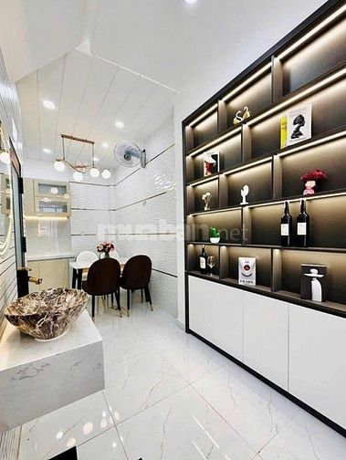 Bán gấp để trả nợ căn nhà An Bình - Phường 6 - Quận 5 - 52,6m2 - giá 1