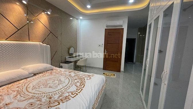 NHÀ 3,5 LẦU HXH ĐƯỜNG NGUYỄN TRỌNG TUYỂN , P15 , QUẬN PHÚ NHUẬN 