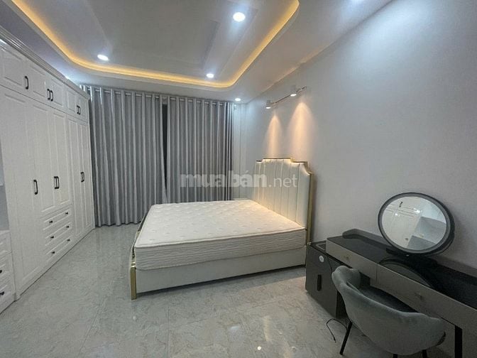 NHÀ 3,5 LẦU HXH ĐƯỜNG NGUYỄN TRỌNG TUYỂN , P15 , QUẬN PHÚ NHUẬN 