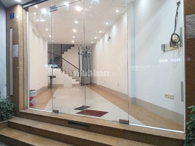 Cho thuê nhà Mặt tiền 7 Tố hữu,Phường Thanh xuân Bắc,QTX,HN