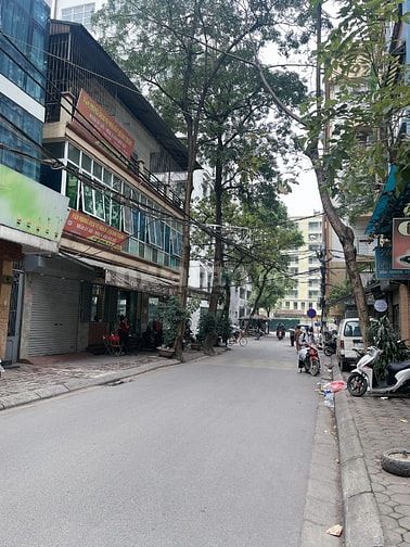 Nhà P/Lô phố Kim Đồng 6 tầng thang máy 21 tỷ. Kd văn phòng.