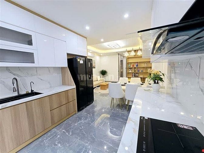 BÁN NHÀ PHỐ NGÔ GIA TỰ - 48M2 - 6 TẦNG THANG MÁY - KD - 9.8 TỶ
