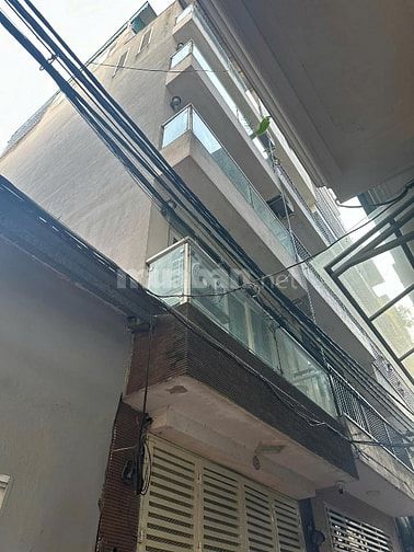 Bán nhà 5 tầng 40m phố Nguyễn Hoàng Tôn Tây Hồ bán 10.5 tỷ