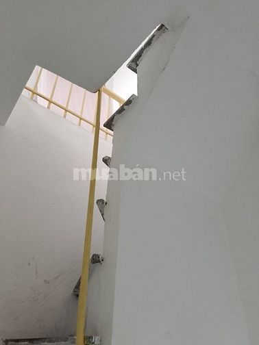 Bán nhà bạch Mai quận Hai bà Trưng 