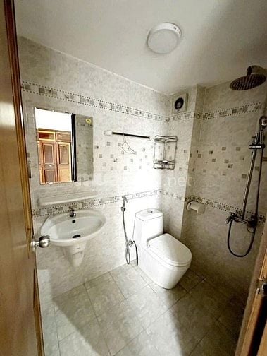 Chung cư Bùi Hữu Nghĩa, P13, Bình Thạnh: 2p ngủ, 2wc 70m2 giá 10tr