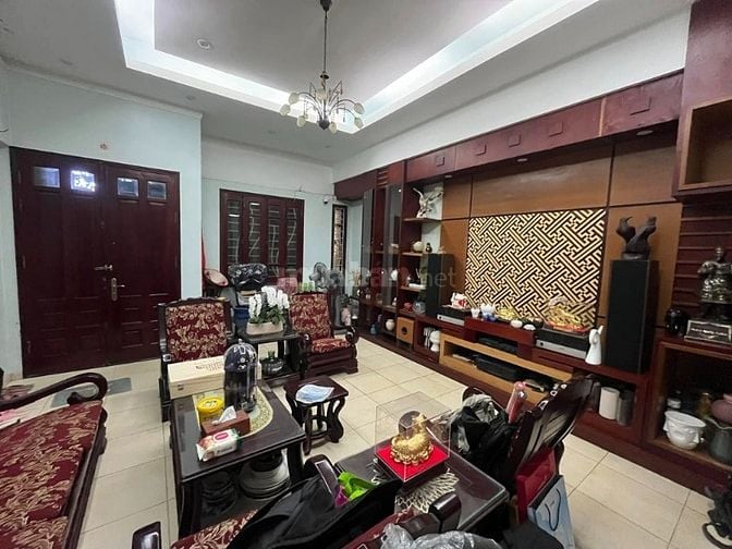 Biệt thự đẹp nhất mặt phố Nguyễn Cảnh Dị, lô góc ,KD, DT 80m2, 47 TỶ