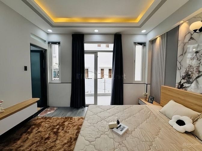 BÁN NHÀ ĐẸP LUNG LINH TRUNG TÂM Q.5, GẦN BV BỆNH NHIỆT ĐỚI. DT: 84,3M2