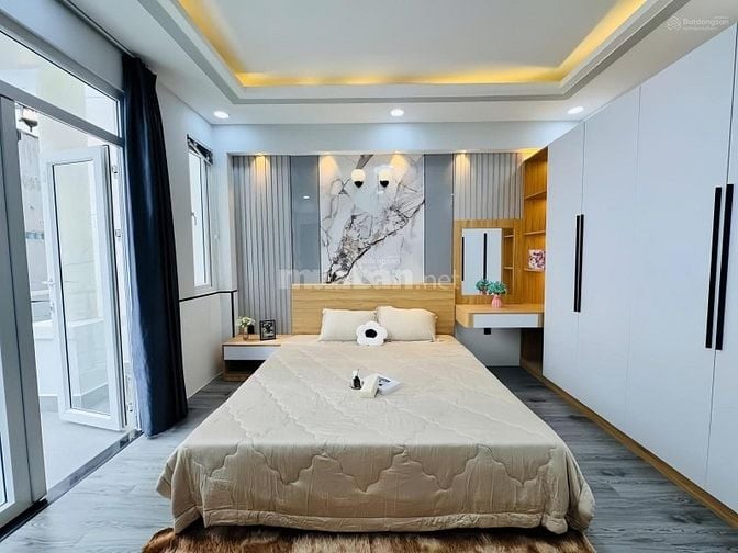 BÁN NHÀ ĐẸP LUNG LINH TRUNG TÂM Q.5, GẦN BV BỆNH NHIỆT ĐỚI. DT: 84,3M2