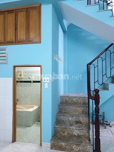 Bán nhà đường C1, Phường 13, Tân bình ( Gần nhà Ga T3 mới hoàn thành )