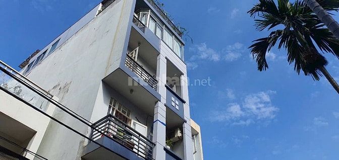 Nhà Trọ Tân Bình 800m2 sàn xây dựng, 21 phòng ở, thang máy