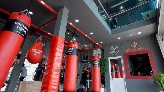 Sang nhượng Văn phòng & Trung tâm đào tạo, mặt tiền đường