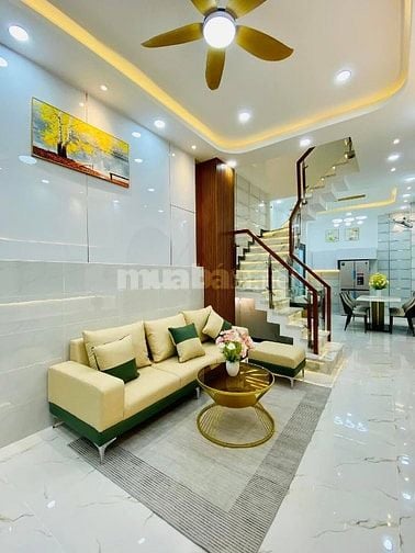 Sang nhượng cho ai hữu duyên 1trệt 1lầu hẻm 5m Đội Cung 5x40 sổ riêng 
