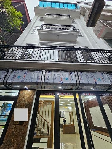 Nhà đẹp Tam Trinh xây mới 68m2, 5 tầng, thang máy, 14,5 tỷ