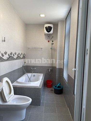 Bán nhà căn góc 2 mặt tiền đường Tân Vĩnh P. 4 Q.4, DT4x15m, 4T, ST