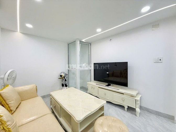 CHÍNH CHỦ BÁN NHÀ 618/QUANG TRUNG 3LẦU HẺM 4M THÔNG NHÀ MỚI XÂY 