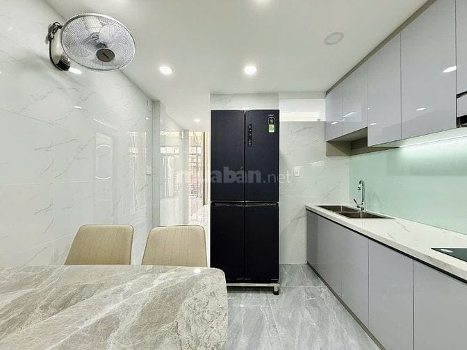 CHÍNH CHỦ BÁN NHÀ 618/QUANG TRUNG 3LẦU HẺM 4M THÔNG NHÀ MỚI XÂY 