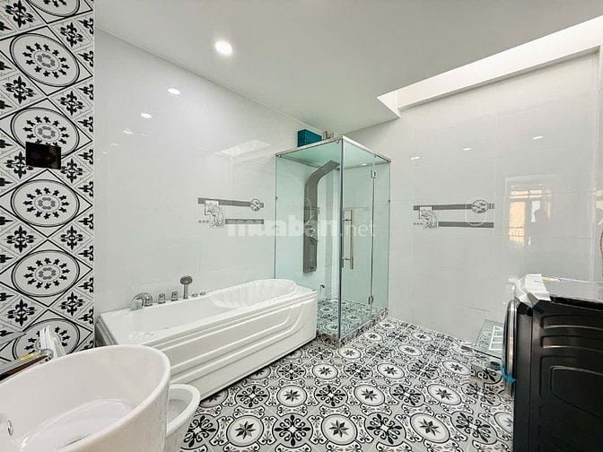 CHÍNH CHỦ BÁN NHÀ 618/QUANG TRUNG 3LẦU HẺM 4M THÔNG NHÀ MỚI XÂY 