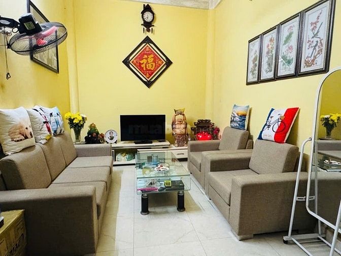 NHÀ QUẬN HAI BÀ TRƯNG, CẠNH CÔNG VIÊN VÕ THỊ SÁU, NHÀ ĐẸP, Ở LUÔN