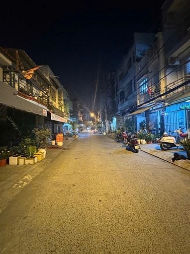 Bán nhà Quận 8 (HXH 8m - Phú Định; 4x11m; 1 lầu; 2PN; sổ hồng, 4,89 tỷ