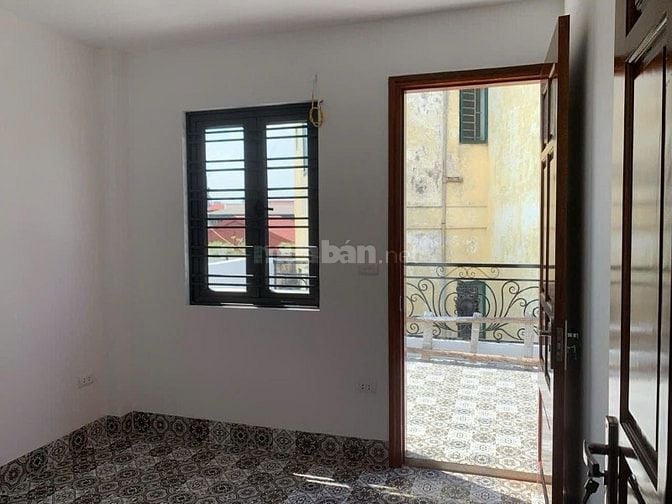 Bán nhà phố Lê Thanh Nghị, Hai Bà Trưng 30m, 5 tầng. Giá: 7.8 tỷ