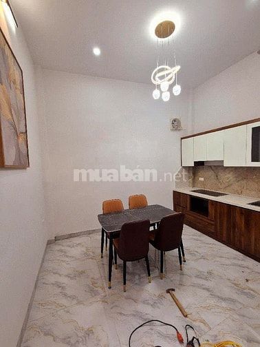 Bán nhà 42m2, 8,4 tỷ tại Phường Quỳnh Lôi, Hai Bà Trưng, Hà Nội
